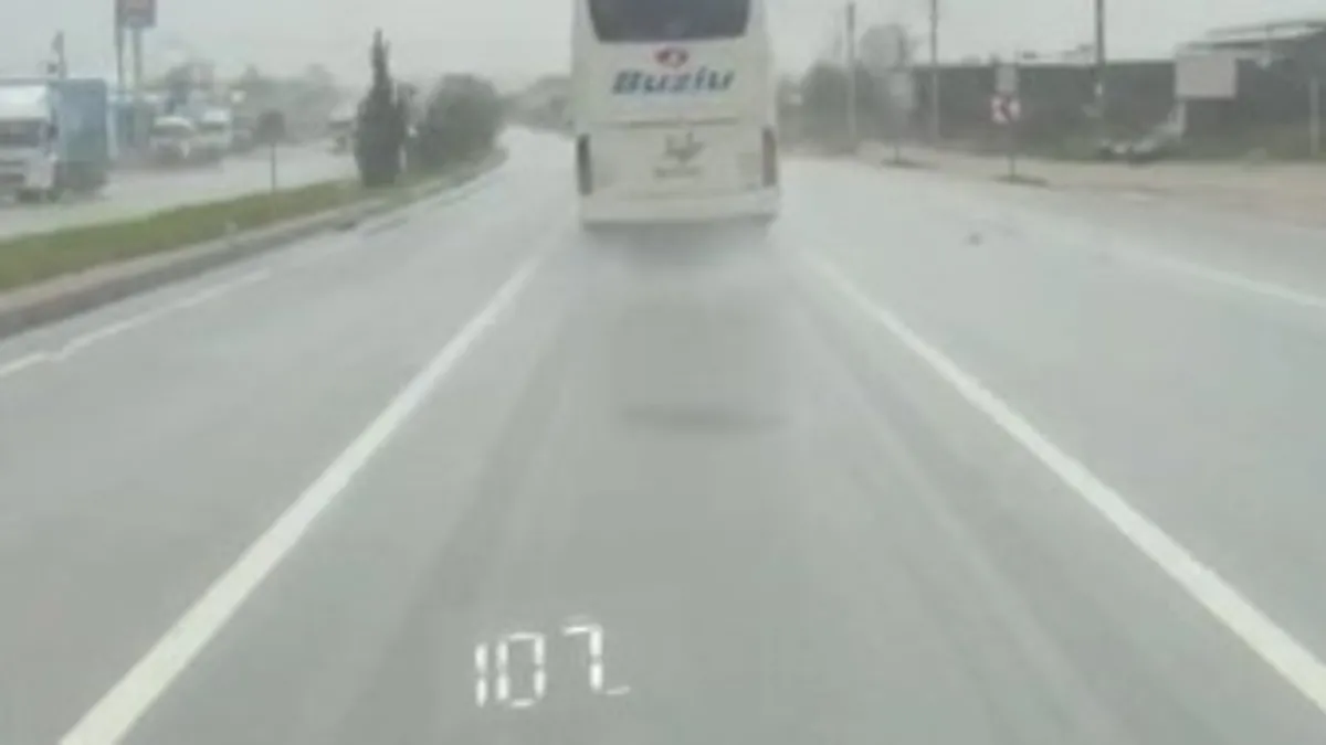 Antalya’da feci otobüs kazasında 10 kişi hayatını kaybetmişti! Aynı firma, aynı güzergah, yüksek hız… Antalya’da feci otobüs kazasında 10 kişi hayatını kaybetmişti! Aynı firma, aynı güzergah, yüksek hız…