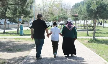8 aylık özel gereksinimli bebeği evlat edindi, 10 yıl sonra mucizeye şahit oldu! #kayseri