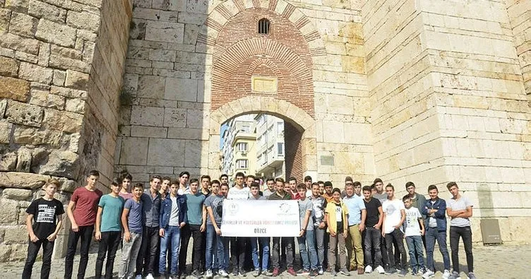 Düzceli gençler Bursa’yı gezdi