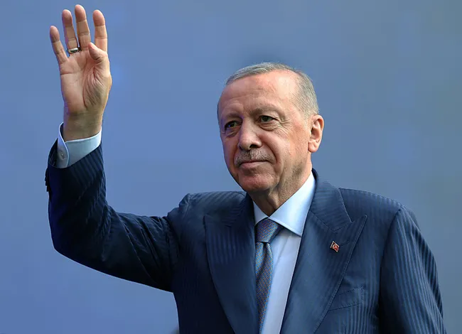 son-dakika-baskan-erdogandan-tarihi-aciklamalar-buyuk-ve-guclu-turkiyeye-cok-az-kaldi-1754070876245.jpeg SON DAKİKA | Başkan Erdoğan'dan tarihi açıklamalar: Büyük ve güçlü Türkiye'ye çok az kaldı
