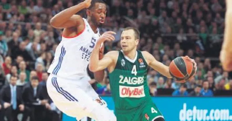 Efes eşiği geçti Fener ateşe attı