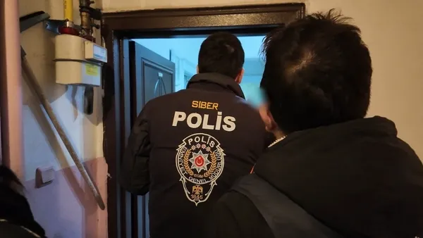 igdirdaki-siber-operasyonunda-7-supheli-gozaltina-alindi-1765387191176.jpg