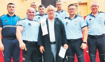 60 yaşında üniversiteyi birincilikle bitirdi #bursa