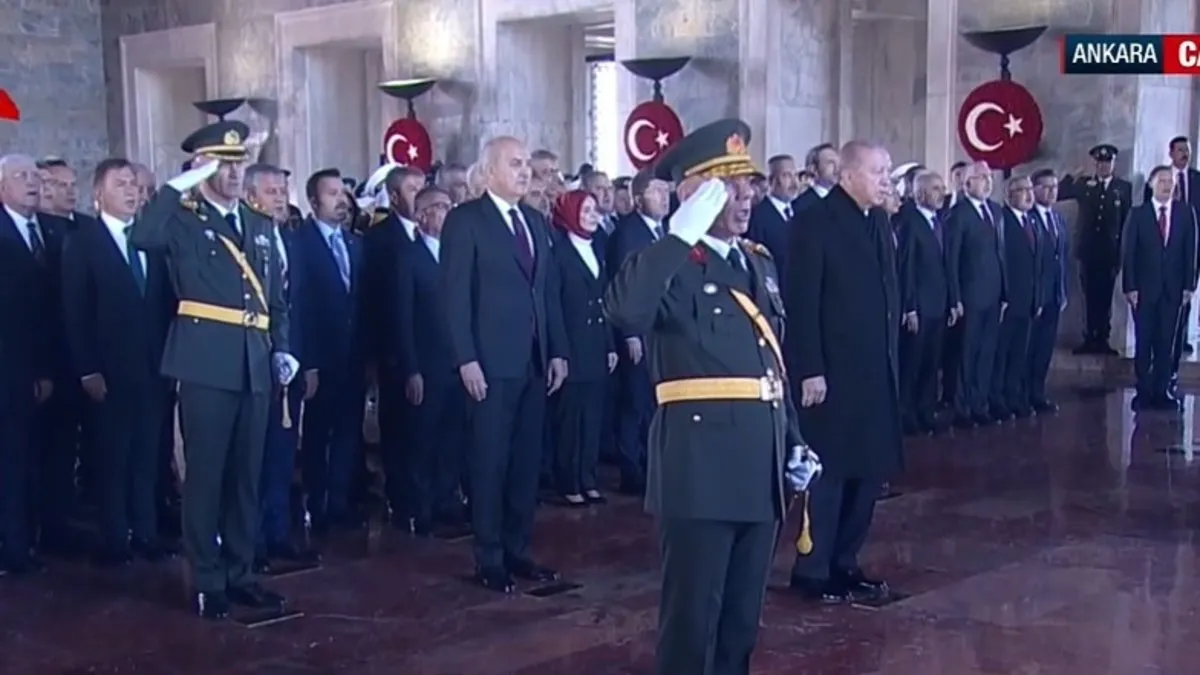 Son Dakika | Türkiye Cumhuriyeti 102 yaşında: Başkan Erdoğan’dan Anıtkabir ziyareti! Son Dakika | Türkiye Cumhuriyeti 102 yaşında: Başkan Erdoğan’dan Anıtkabir ziyareti!