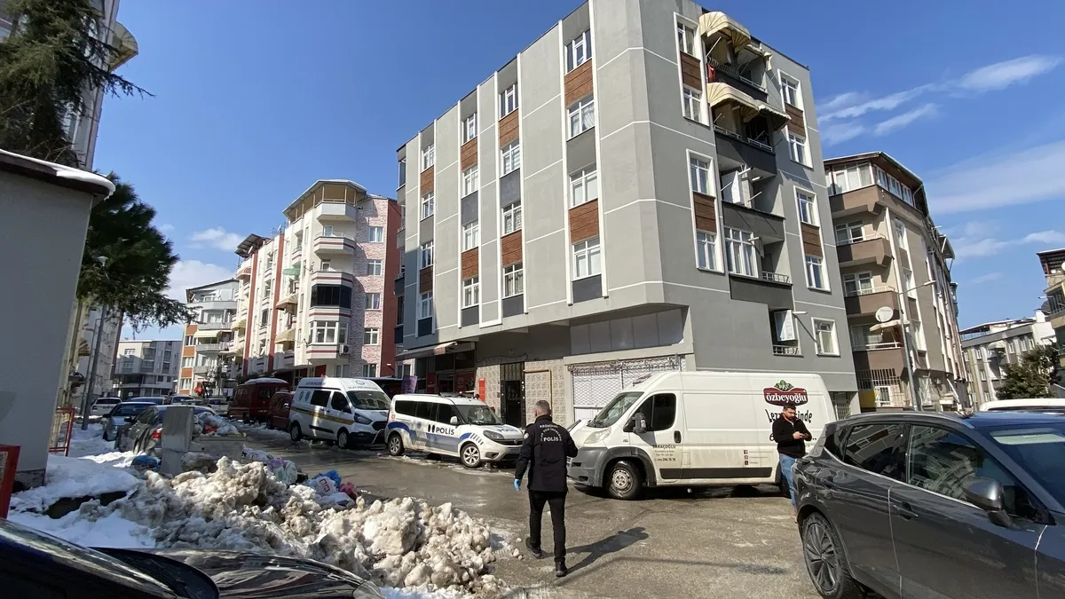 32 yaşındaki Cansu Kaplı'nın esrarengiz ölümü: Babası tarafından o halde bulundu! 32 yaşındaki Cansu Kaplı'nın esrarengiz ölümü: Babası tarafından o halde bulundu!