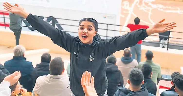 Aksaray Tribünleri Melisa’dan soruluyor