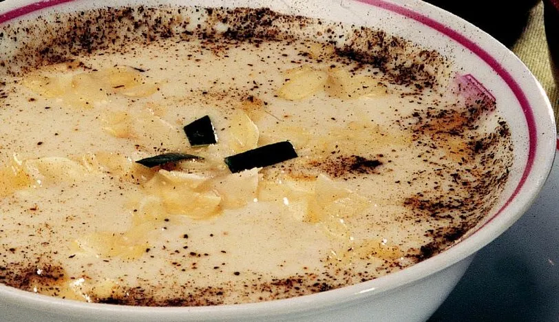 Sütlü Badem Çorbası Tarifi