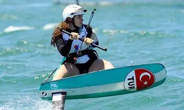 Milli yelkenci Derin Atakan, olimpiyatlara kota aldı