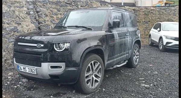 sangay-istanbul-pekin-ucgeninde-korkunc-cinayet-cinli-is-adamini-topraga-dik-gommusler-iste-cinli-cesedin-sirr-1771857091008.jpg (1179×638)