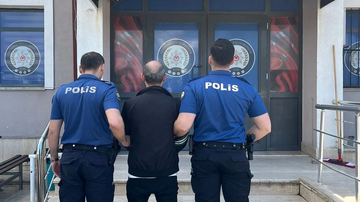 Öldürmeye teşebbüsten 10 yılla aranıyordu! Operasyonla yakalandı Öldürmeye teşebbüsten 10 yılla aranıyordu! Operasyonla yakalandı
