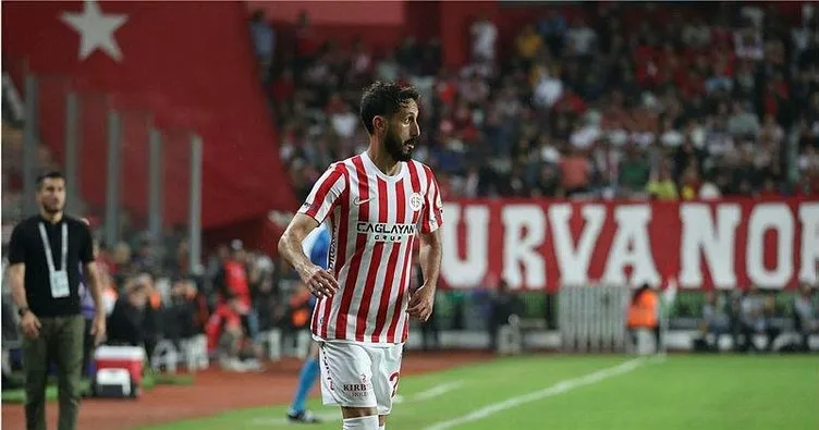 Antalyaspor’da Jehezkel 4 attı, 6 kazandırdı