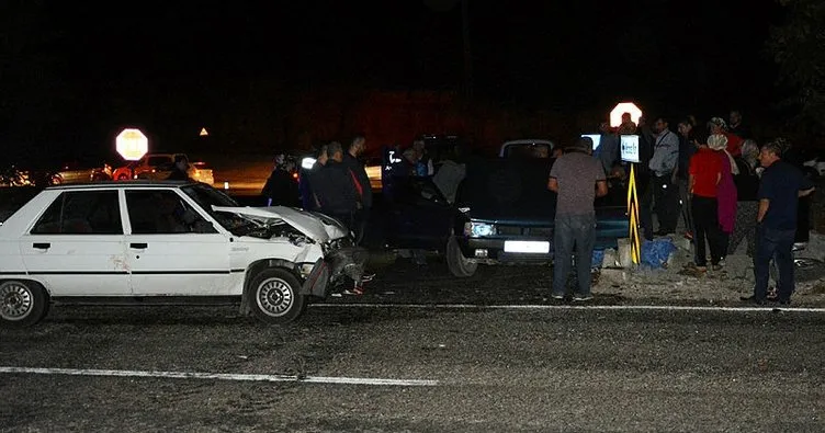 2 otomobil çarpıştı: 1 ölü, 7 yaralı