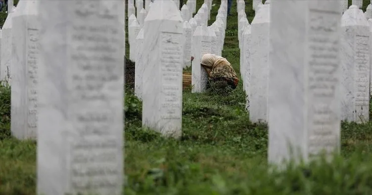 Srebrenitsa’daki soykırımda öldürülen 19 kurbanın cenazesi 11 Temmuz’da toprağa verilecek