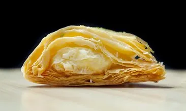 Milföy böreği nasıl yapılır? Lor peynirli ve biberli milföy tarifi