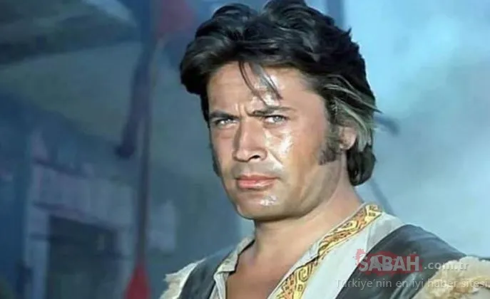 ‘İpekyolu’nun Superman’i olarak anılıyordu! Cüneyt Arkın’ın gerçek mesleğini biliyor muydunuz?