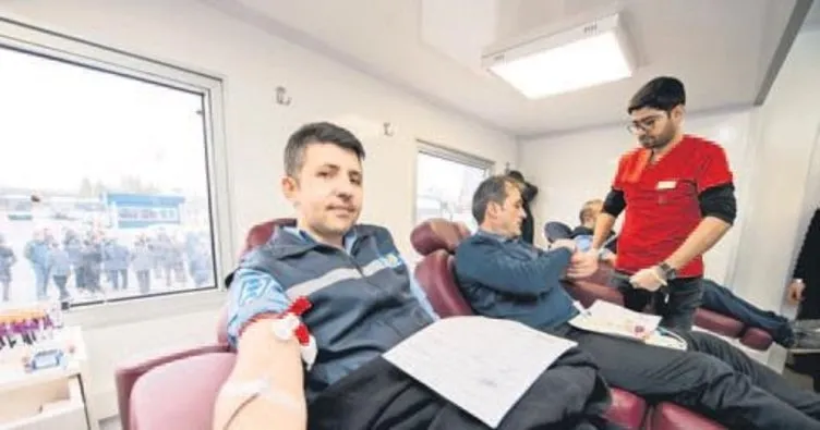 EGO personelinden Kızılay’a kan bağışı