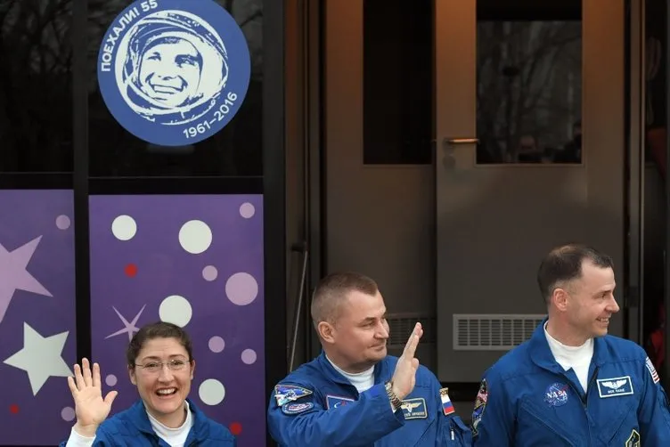 Tarihte ilk kez 2 kadın uluslararası uzay üssünde görev yapacak