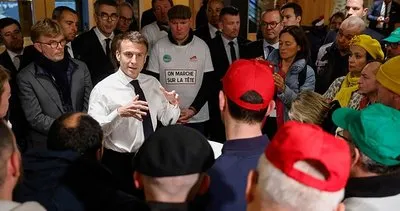 Fransa’da kaos başladı! Çiftçiler fuarı bastı: Macron’a istifa şoku!
