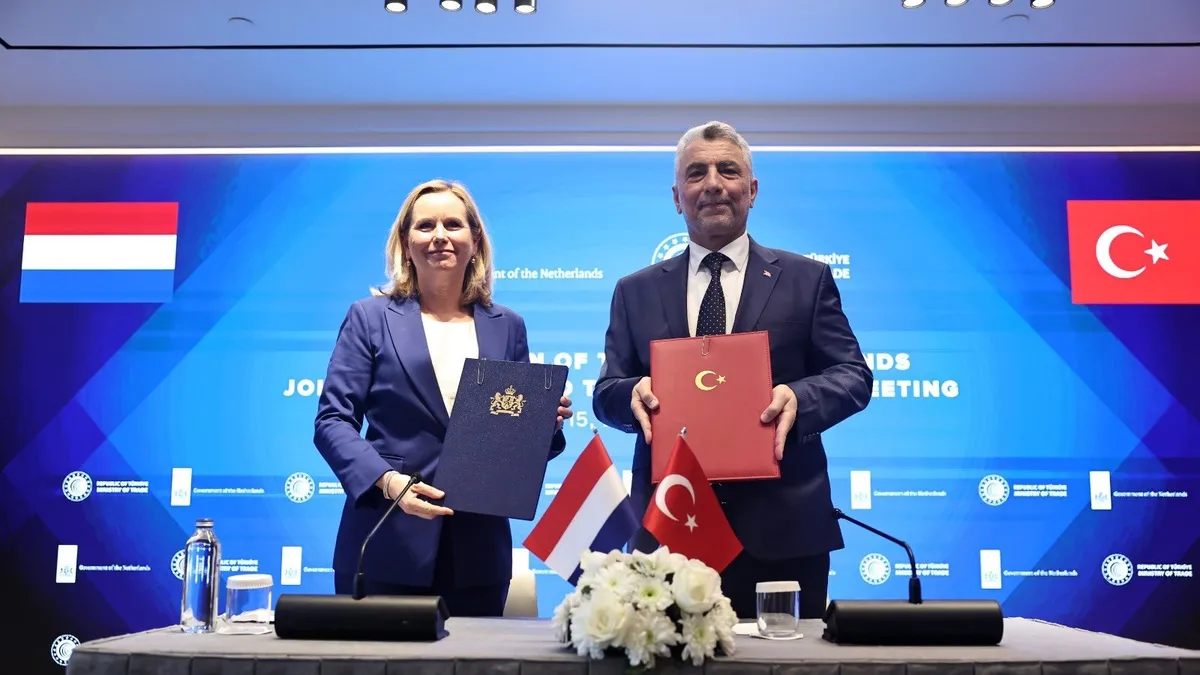 Türkiye ile Hollanda arasında JETCO Protokolü imzalandı Türkiye ile Hollanda arasında JETCO Protokolü imzalandı