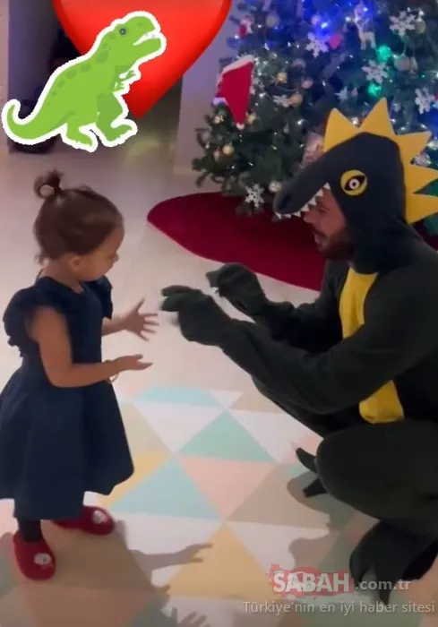 Barış Arduç kızı için dinazor kılığına girdi! O anları Gupse Özay paylaştı!