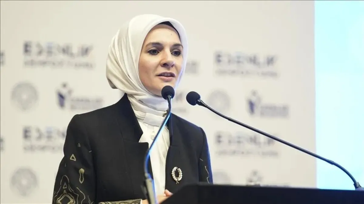 Aile ve Sosyal Hizmetler Bakanı Mahinur Özdemir Göktaş'ın sosyal hizmetlerde merkezi izleme sistemine ilişkin açıklaması.
