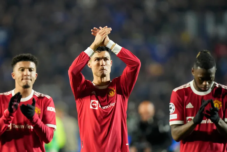ronaldo-icin-surpriz-iddia-teknik-direktor-mu-oluyor-1636104260896.jpg