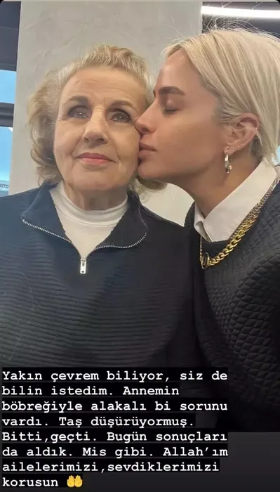 Estetikle bambaşka biri olmuştu! Büşra Pekin annesini paylaştı! Güzel haberler aldık