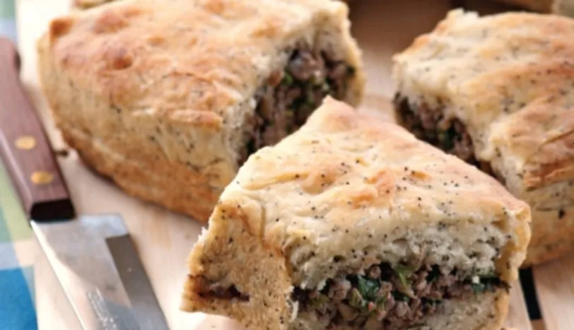 Haşhaşlı, Cevizli ve Kıymalı Açma Börek Tarifi BöreklerÇörekler ve