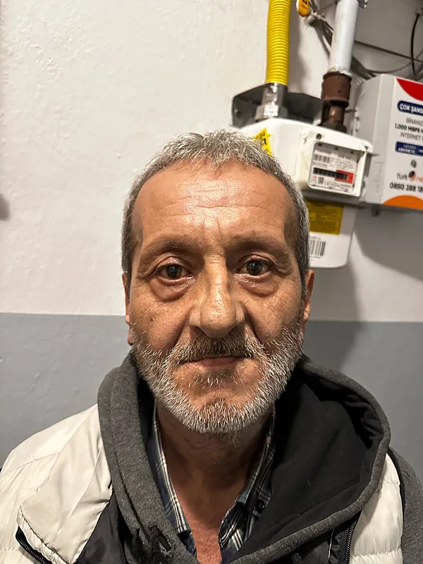 suc-orgutu-lideri-baris-boyunun-agabeyi-ercan-boyun-gozaltinda-uyusturucu-ticareti-yaptigi-tespit-edildi-1741600773545.jpeg