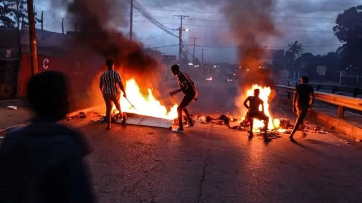 Mozambik’te büyük kaçış! Binlerce kişi ülkeyi terk etti Mozambik’te büyük kaçış! Binlerce kişi ülkeyi terk etti