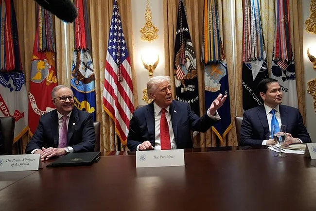 Trump’tan Çin’e ek gümrük vergisi tehdidi: Bizimle anlaşmamaları halinde ağır bedeller öder