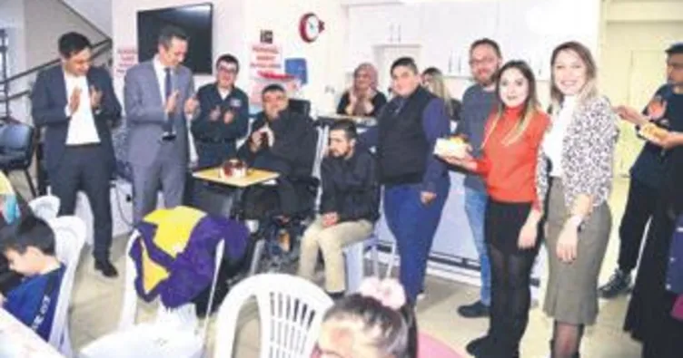 Engelleri aşan özel kutlama