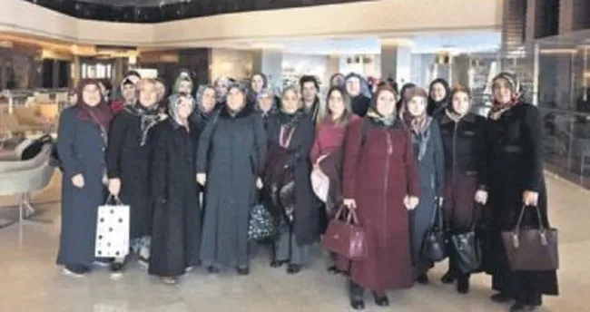 Pursaklarlı kadınlar Antalya’yı gezdi