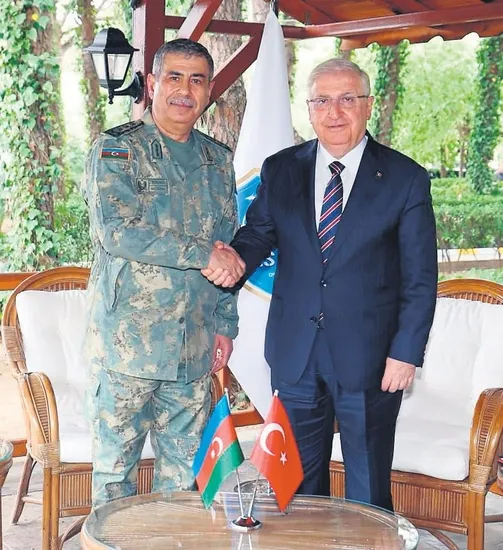 efes-2026-tatbikati-nefes-kesiyor-libya-ve-suriye-ordularina-muharebe-egitimi-1779309006218.jpeg
