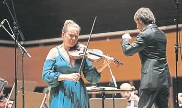 Yaşar’ın Romanslar konseri büyüledi