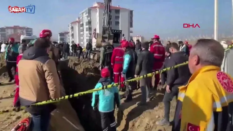 Ankara'da göçük: 2 can kaybı | Video