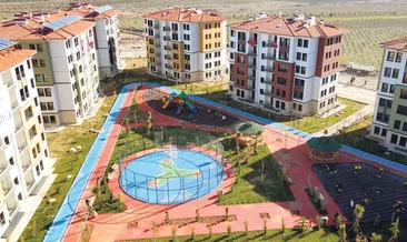 Deprem bölgesi ayağa kalkıyor