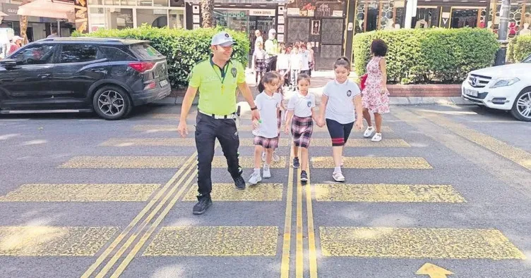 20 milyon öğrenci okula koştu