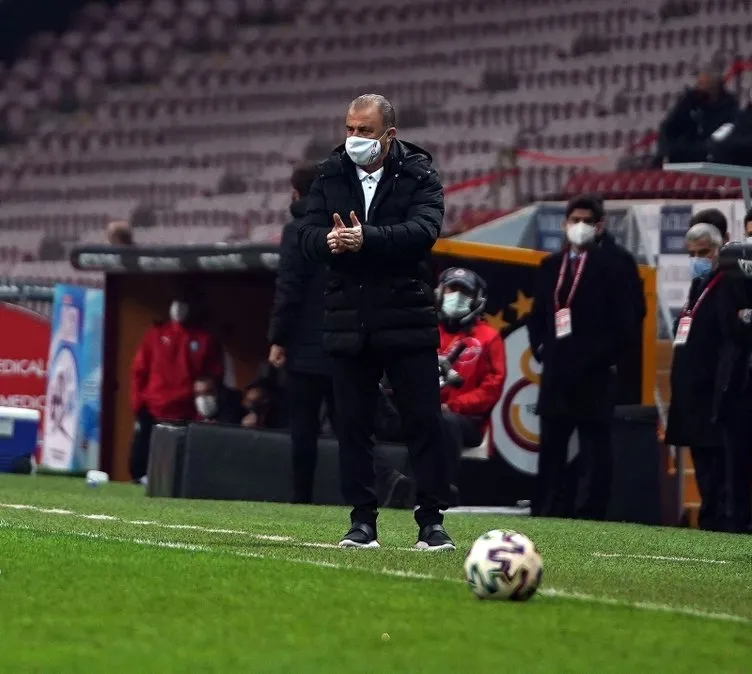Son dakika: Galatasaray-Erzurumspor maçı sonrası Fatih Terim’e sert sözler!