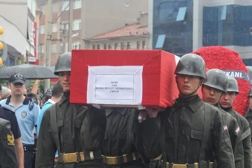 Türkiye şehitlerini uğurluyor