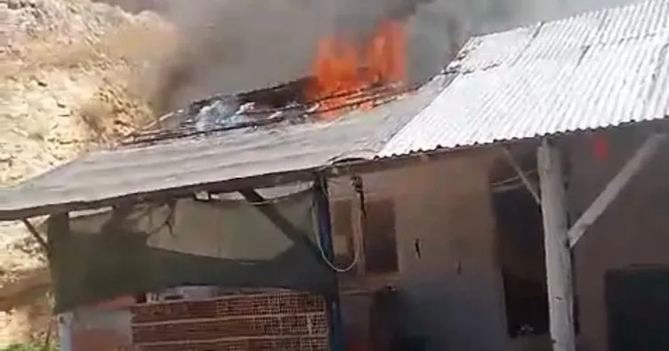 Elazığ’da bir iş yerinde buzdolabı patladı, yangın çıktı