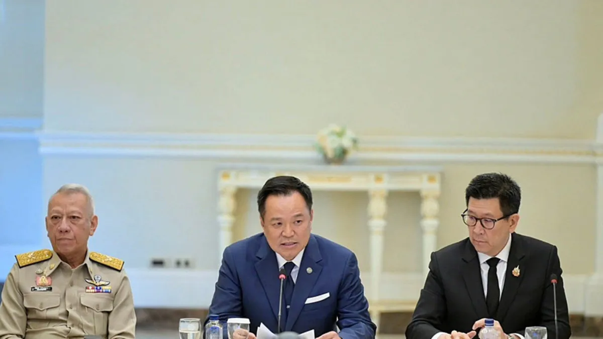 Tayland İran’daki vatandaşlarını Türkiye üzerinden tahliye edecek! Tayland İran’daki vatandaşlarını Türkiye üzerinden tahliye edecek!