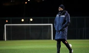 Trabzonspor Teknik Direktörü Abdullah Avcı Başakşehir’den Mahmut Tekdemir’i istiyor!