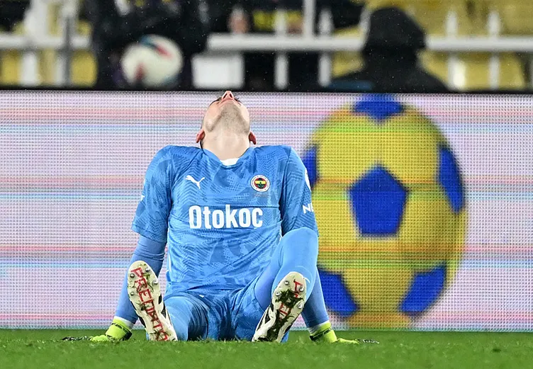 SON DAKİKA HABERİ: Fenerbahçe - Başakşehir maçında verilmeyen penaltıyı açıkladı! İlk yarının uzatma dakikalarında...