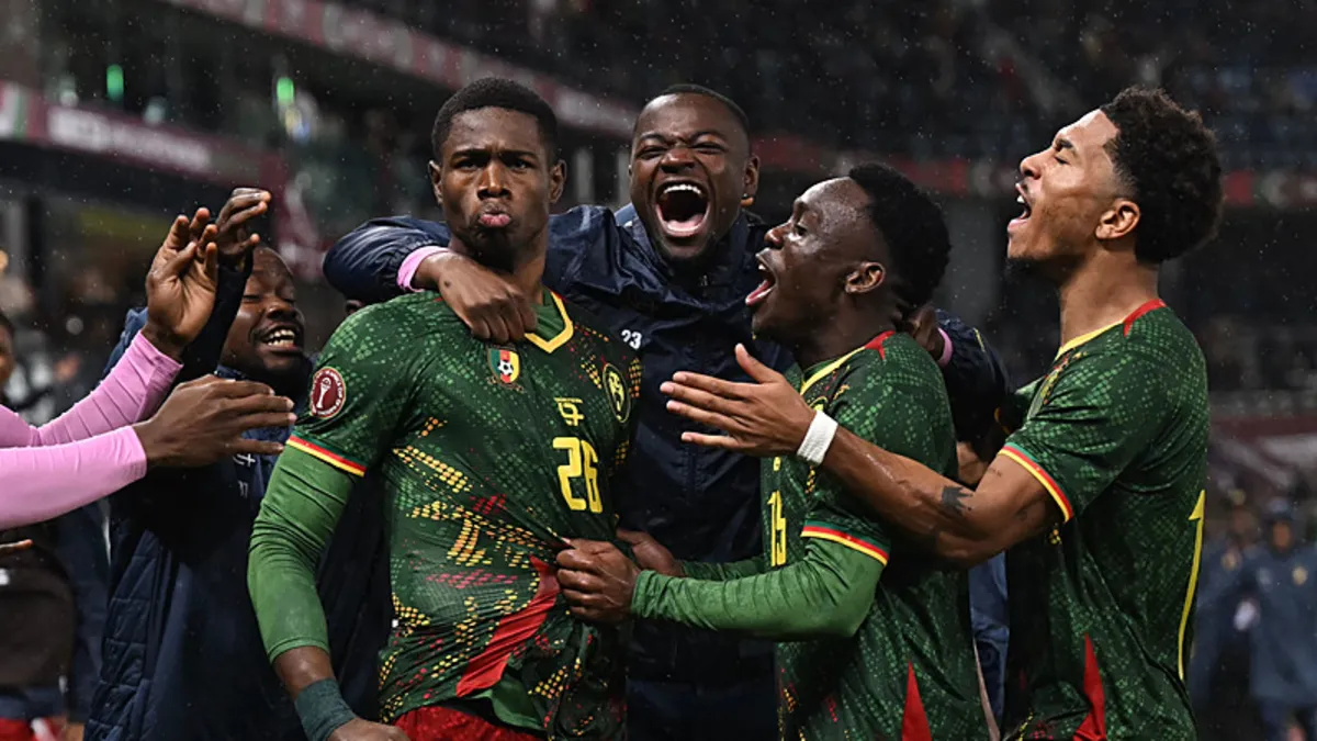 Kamerun, Afrika Uluslar Kupası’nda çeyrek final bileti aldı! Kamerun, Afrika Uluslar Kupası’nda çeyrek final bileti aldı!