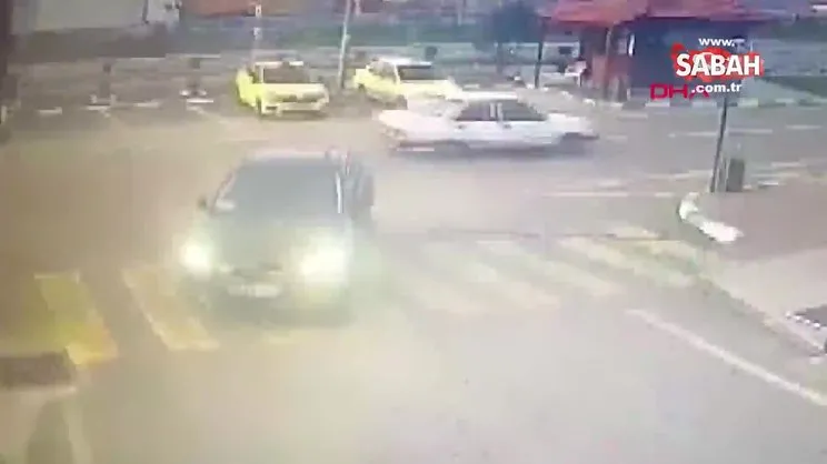 Kaçırıp dövdüler, yarı çıplak halde bagajdan çıkarırken yakalandılar | Video