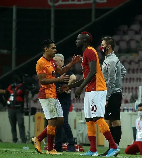 Galatasaray’dan ayrılacak mı? Falcao açıkladı