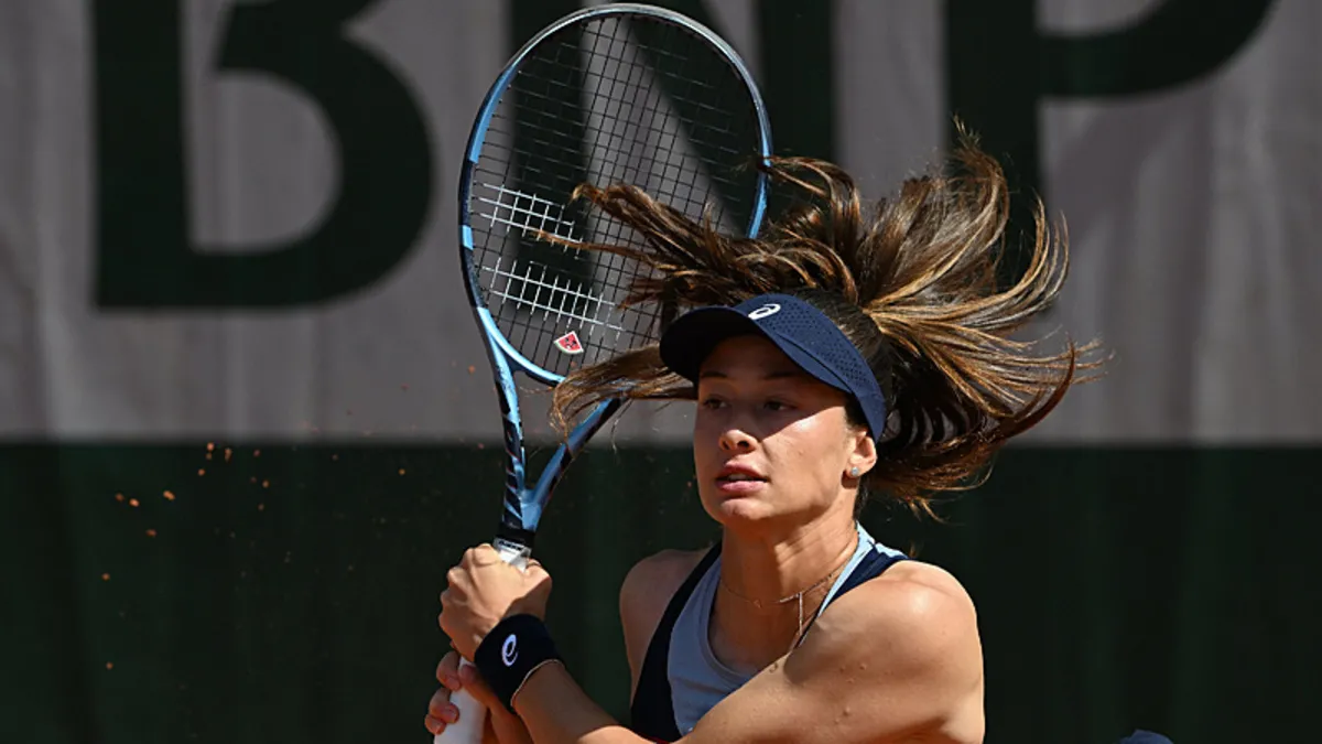 Zeynep Sönmez tenis maçı