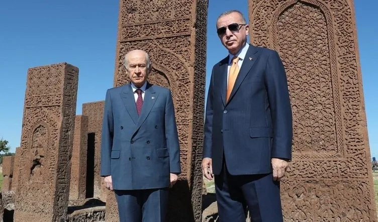 Şanlı zafer’de 953’üncü yıl gururu! Devletin zirvesi önce Ahlat sonra Malazgirt’te bir araya gelecek.