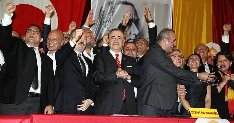 Galatasaray Kulübünde görev dağılımı yapıldı